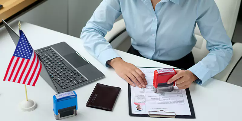 Why Hire Our E2 Visa Attorney Team for Somalia