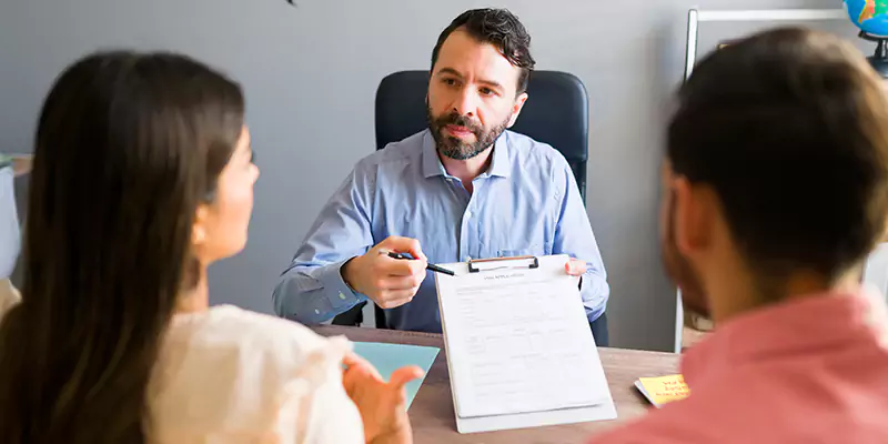 Why Choose Us as Your L1 Visa Lawyer in Somalia